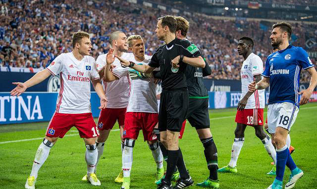 开云体育app-沙尔克队在与多特蒙德的比赛中取得胜利