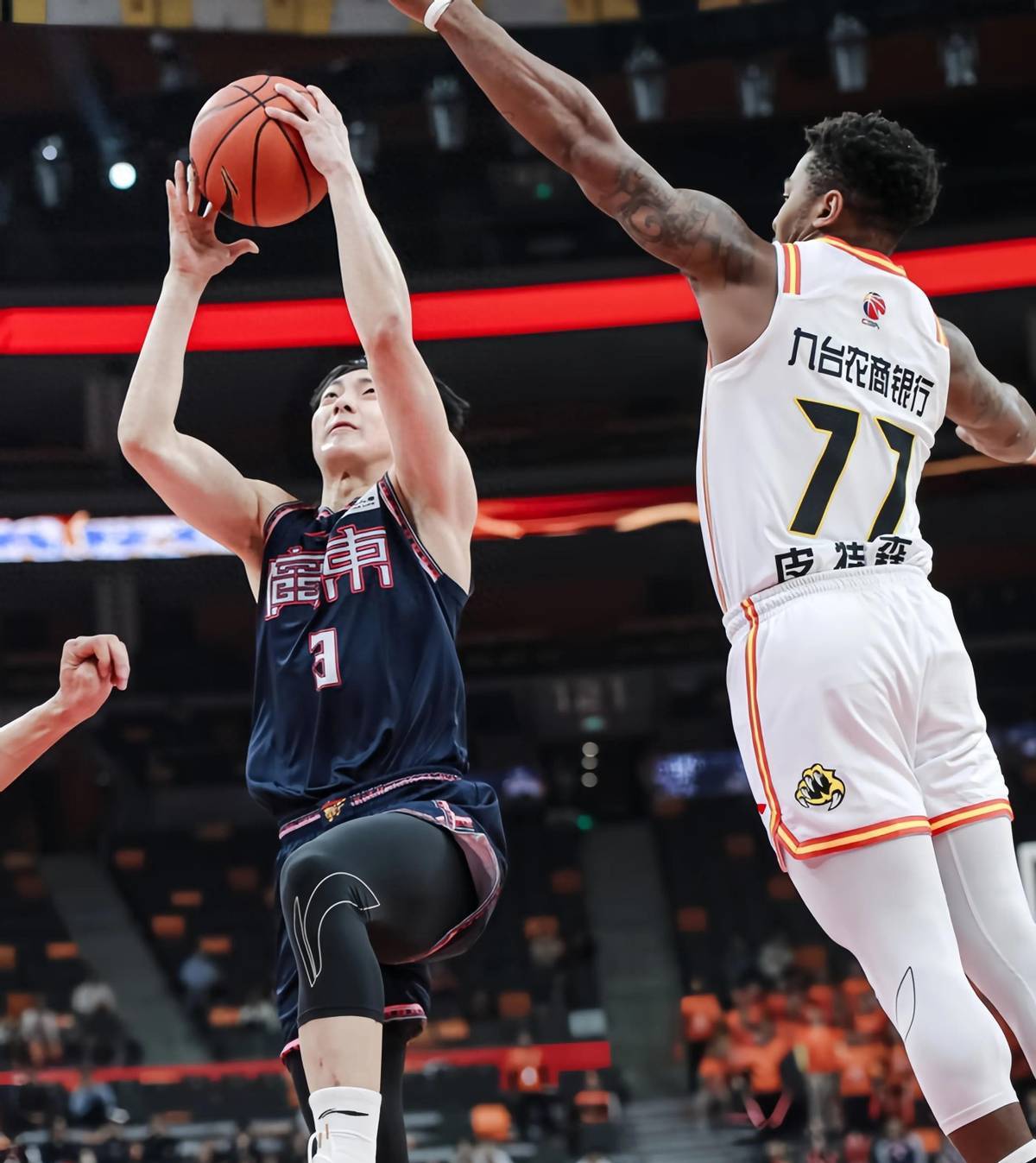 开云体育官方网站-关于扬州大风男篮遗憾失利，季后赛压力山大的信息