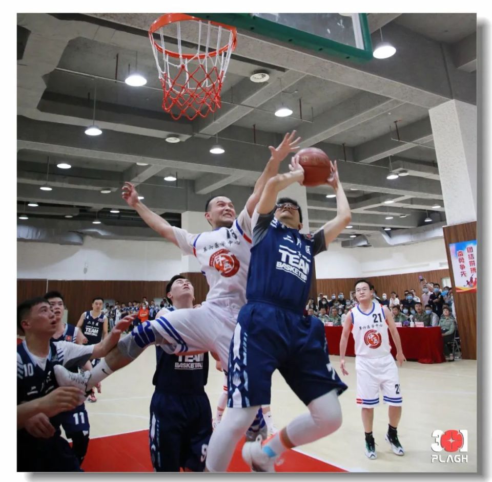 欢呼声此起彼伏，比赛场面扣人心弦触动灵魂的简单介绍