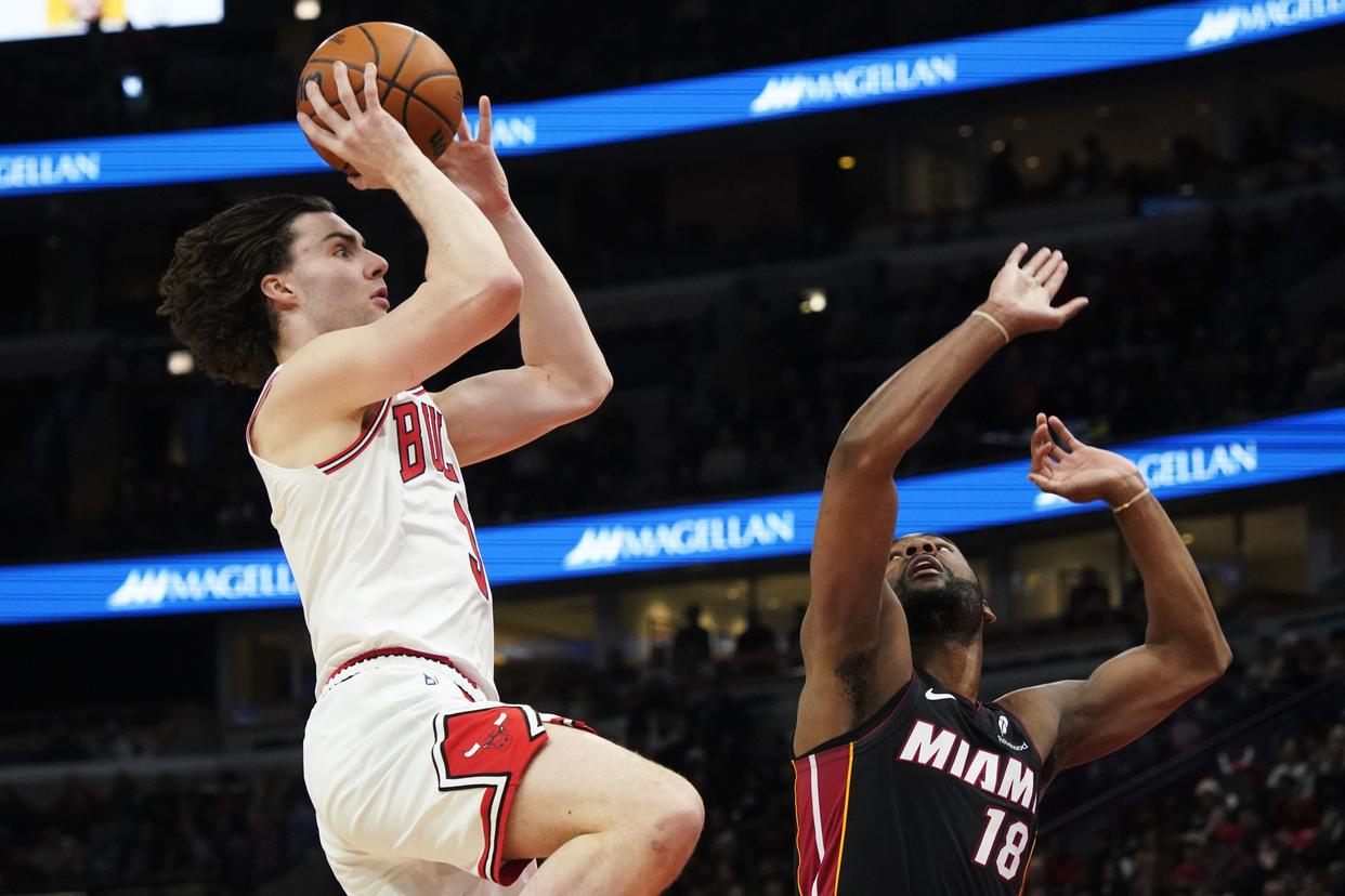 公牛队员训练受伤，或将缺席下一场比赛的简单介绍