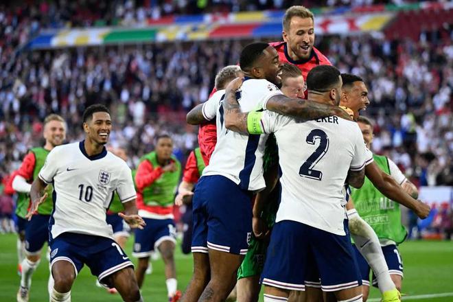 关于德国三球大胜荷兰，锁定欧锦赛八强席位的信息