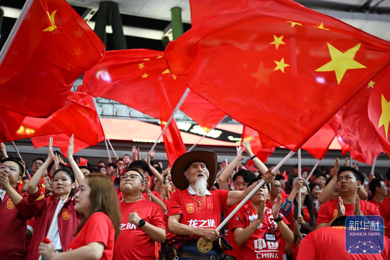 开云官网-亚洲球队勇往直前，向着胜利奋进的简单介绍