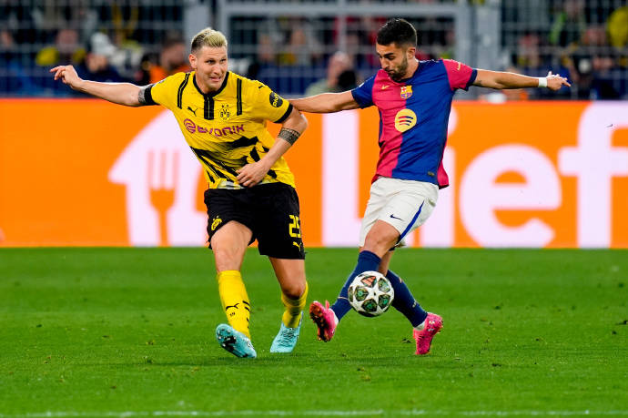 多特蒙德迎来连胜,球队士气高涨 多特蒙德迎来连胜,球队士气高涨