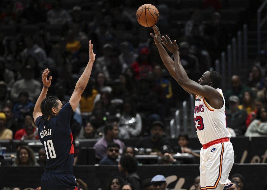 包含沙尔克遭遇惨败,陷入低迷状态的词条 包含沙尔克遭遇惨败,陷入低迷状态的词条