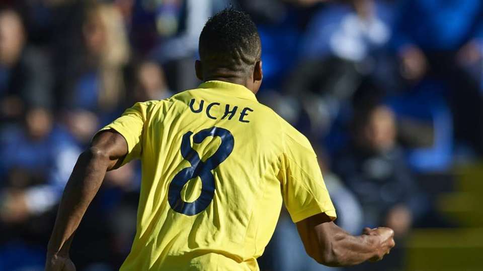 包含比利亚雷亚尔客战巴列卡诺，主场实现险胜的词条