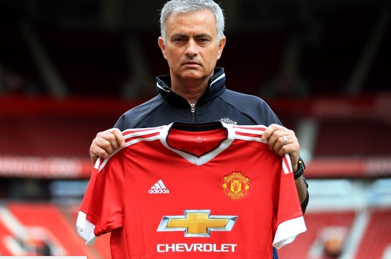 开云体育APP下载-包含瓦伦西亚深夜：主帅下课危机的词条