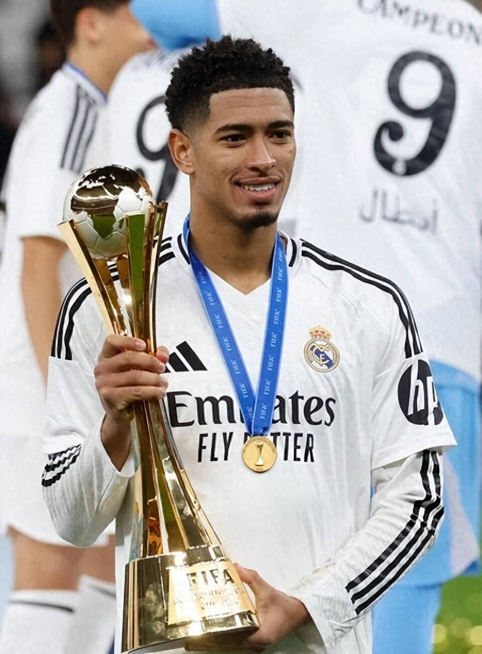 开云体育官网-世界杯预选赛燃烧开始，德国队皇马守卫冠军荣誉的简单介绍