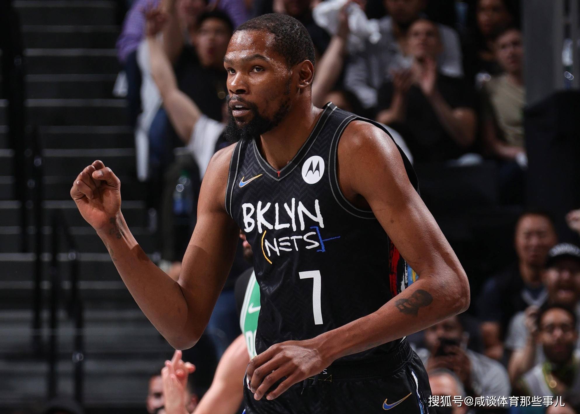 开云官网-包含凯尔特人碾压希腊男篮，杜兰特完成帽子戏法的词条