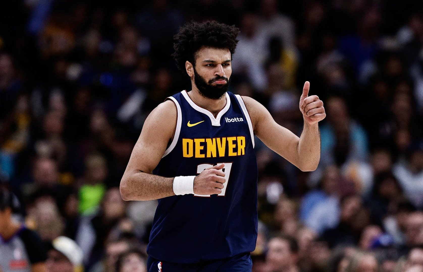 开云体育官网-鹈鹕力克灰熊，拉文惊艳四座