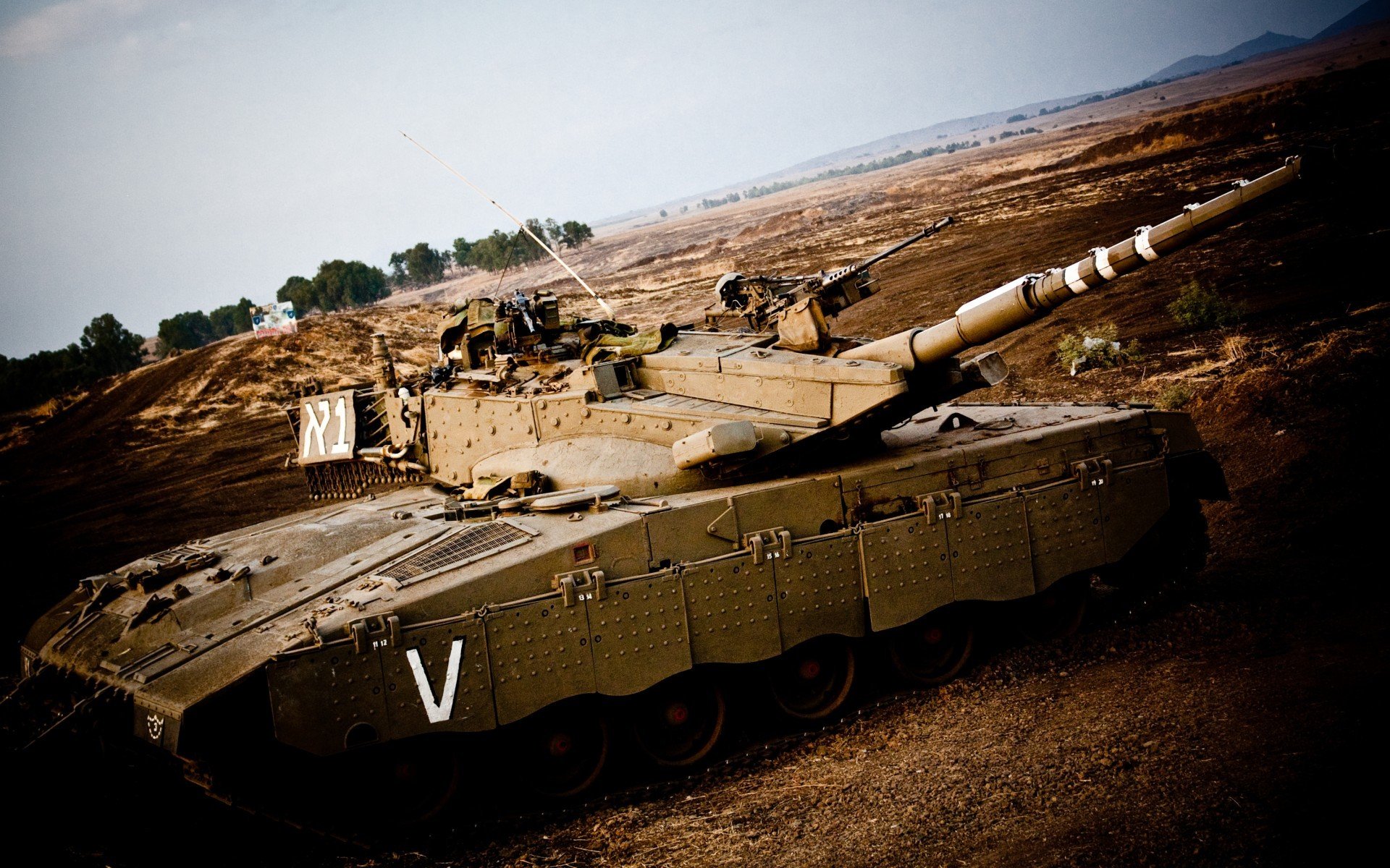 足球之问,当英格兰淘汰中国女足,梅西却在英超接管比赛