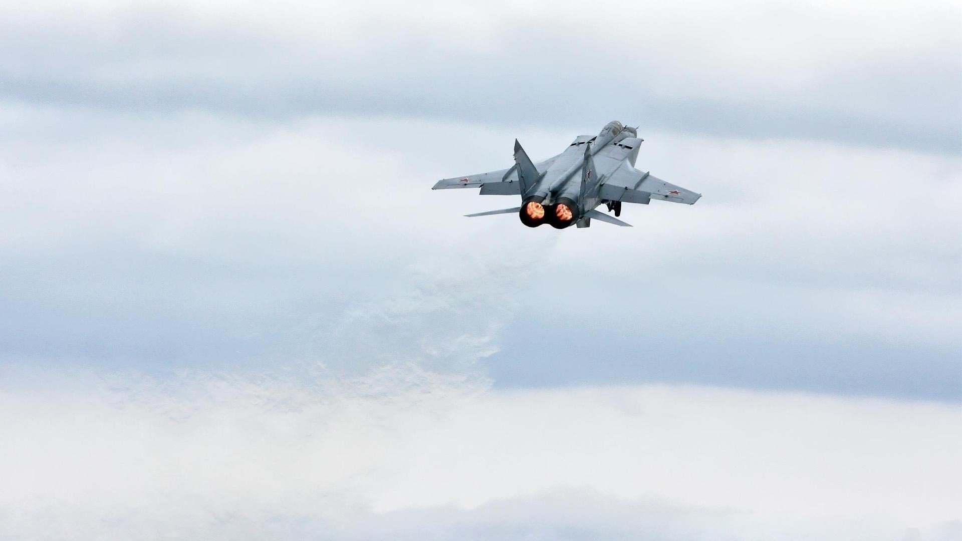 开云体育官方网站-广厦铁蹄踏碎篮网，拉文一剑封喉埋葬悬念