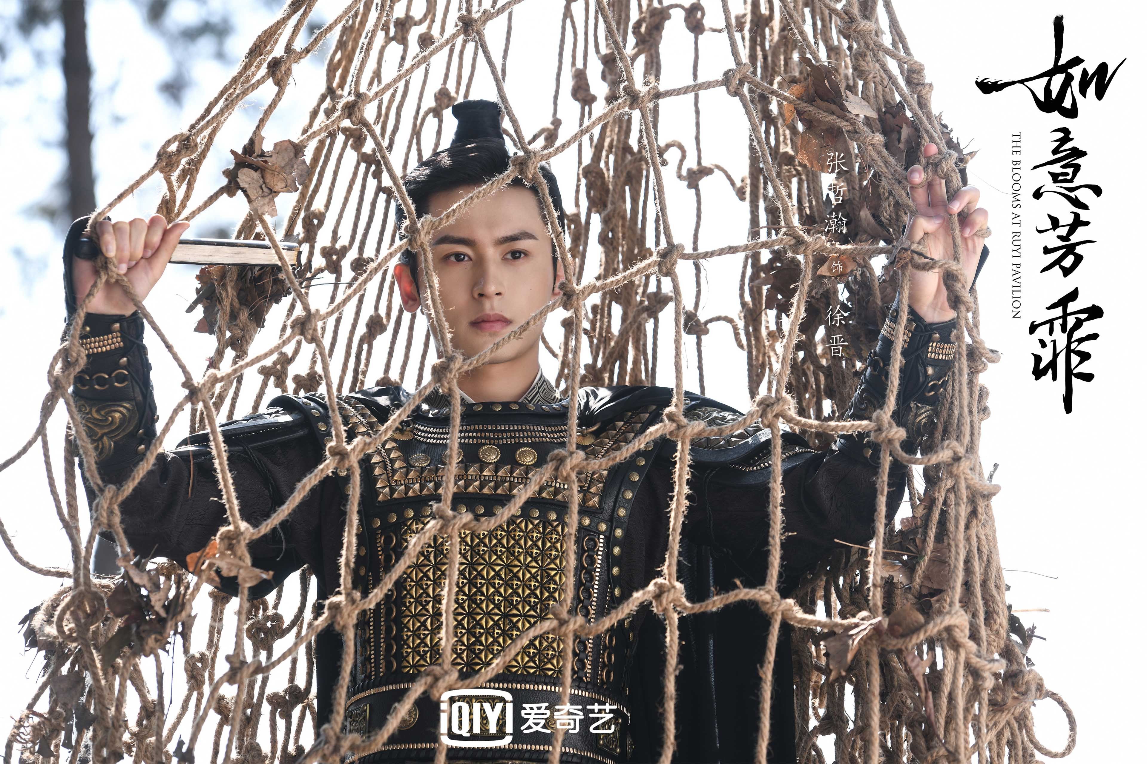 开云体育官网-法比尼奥一锤定音！冠军级演出开启沙特新篇章